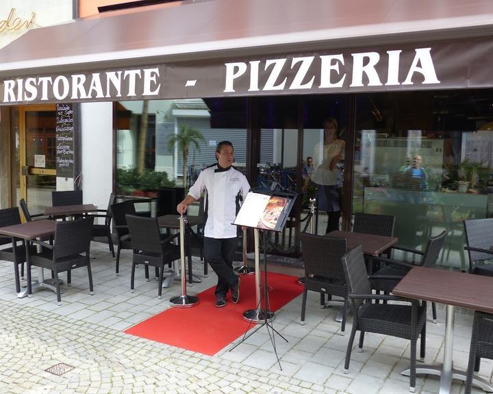 La Casa Della Pizza Pizzeria Luca's Lounge